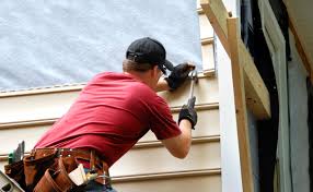 Best Storm Damage Siding Repair  in Fort Pierre, SD